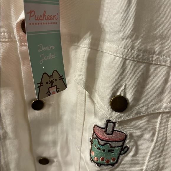 Pusheen Bobasheen White Denim Jacket Spring 2023 Box Exclusive Size Medium NWT - Picture 4 of 7